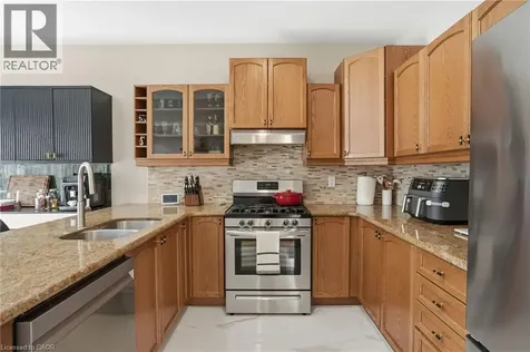 111 Greenstem Crescent Stoney Creek ON L8E 0A8