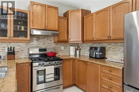 111 Greenstem Crescent Stoney Creek ON L8E 0A8