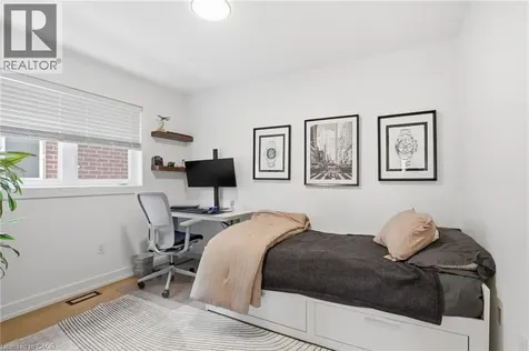 111 Greenstem Crescent Stoney Creek ON L8E 0A8
