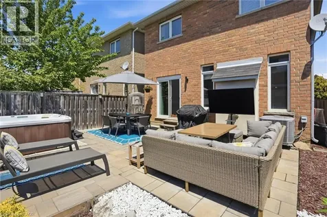 111 Greenstem Crescent Stoney Creek ON L8E 0A8