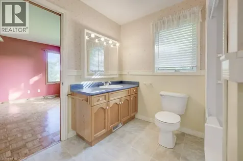 246 King Street Atwood ON N0G 1B0