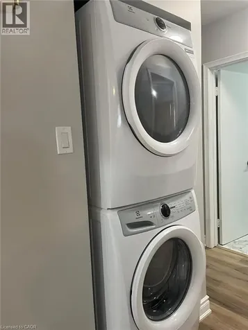 102 Massey Avenue Kitchener ON N2C 1M5