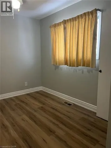 102 Massey Avenue Kitchener ON N2C 1M5