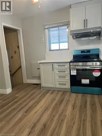 102 Massey Avenue Kitchener ON N2C 1M5