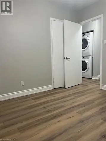 102 Massey Avenue Kitchener ON N2C 1M5