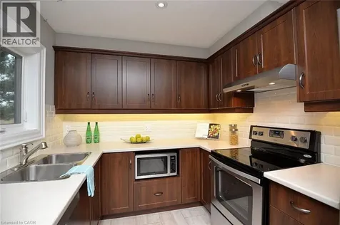 41 Sister Kern Terrace Hamilton ON L9B 2M1