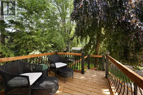 906 Bayview Avenue Kingsville ON N9Y 3M2