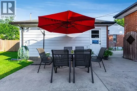 2840 Randolph Avenue Windsor ON N9E 3E2