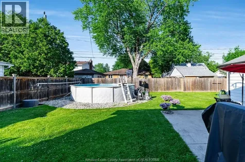 2840 Randolph Avenue Windsor ON N9E 3E2