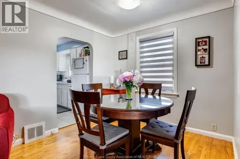 2840 Randolph Avenue Windsor ON N9E 3E2