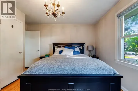 2840 Randolph Avenue Windsor ON N9E 3E2