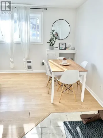 847 Ivanhoe Avenue Ottawa ON K2B 5S2