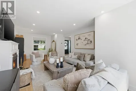 2184 Delmar Drive Ottawa ON K1H 5R5