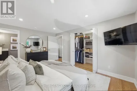 2184 Delmar Drive Ottawa ON K1H 5R5