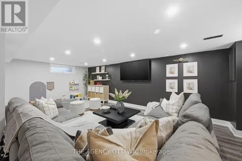 2184 Delmar Drive Ottawa ON K1H 5R5