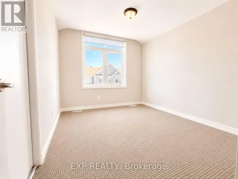 516 Loury Row Ottawa ON K1W 0M7