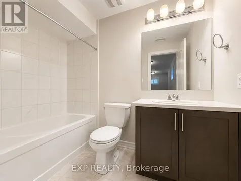 516 Loury Row Ottawa ON K1W 0M7