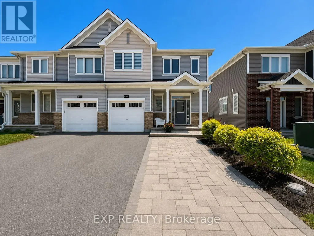 647 Crevier Walk Ottawa ON K1W 0M7