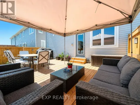 647 Crevier Walk Ottawa ON K1W 0M7