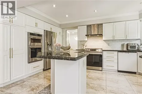 399 Golf Links Road Ancaster ON L9G 4G6