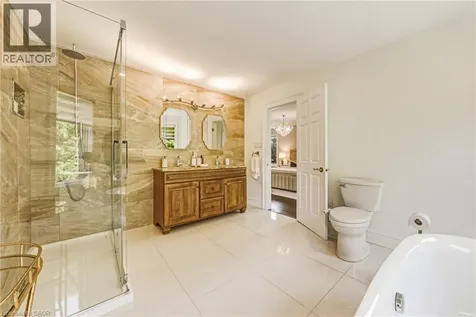 399 Golf Links Road Ancaster ON L9G 4G6