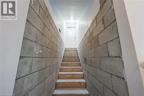 399 Golf Links Road Ancaster ON L9G 4G6