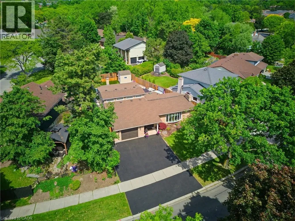 2063 Cavendish Drive Burlington ON L7P 1Y9