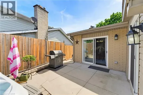2063 Cavendish Drive Burlington ON L7P 1Y9
