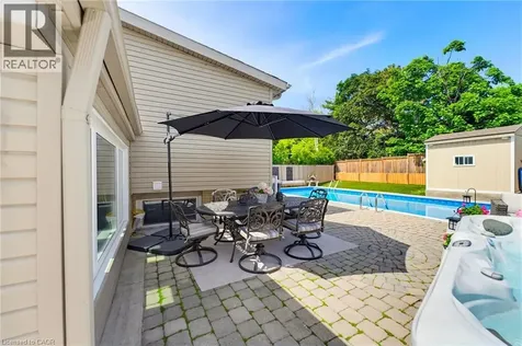 2063 Cavendish Drive Burlington ON L7P 1Y9