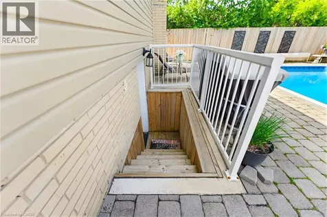 2063 Cavendish Drive Burlington ON L7P 1Y9
