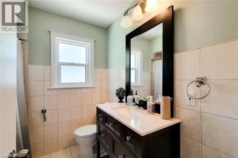 29 King Street West Hamilton ON L8G 1H2