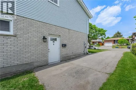 242 The Country Way Kitchener ON N2E 2P9
