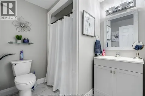 324 Patten Crescent Amherstburg ON N9V 0G3