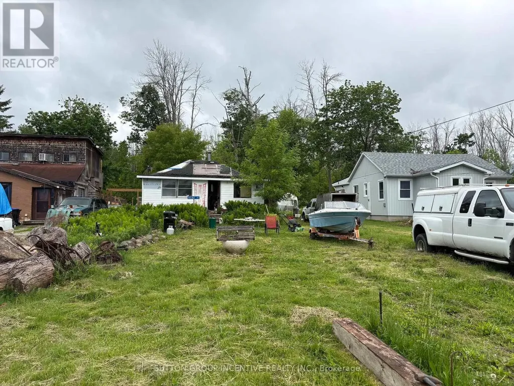 2766 Ireton Street Innisfil ON L9S 2J2