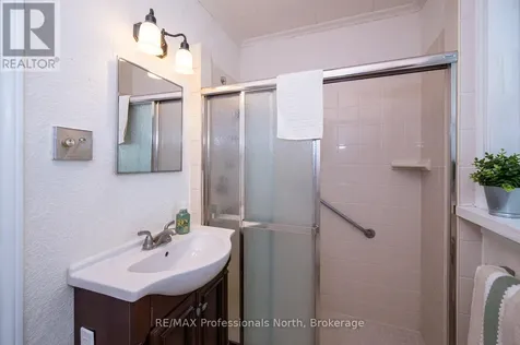 330 Manitoba Street Bracebridge ON P1L 2C8