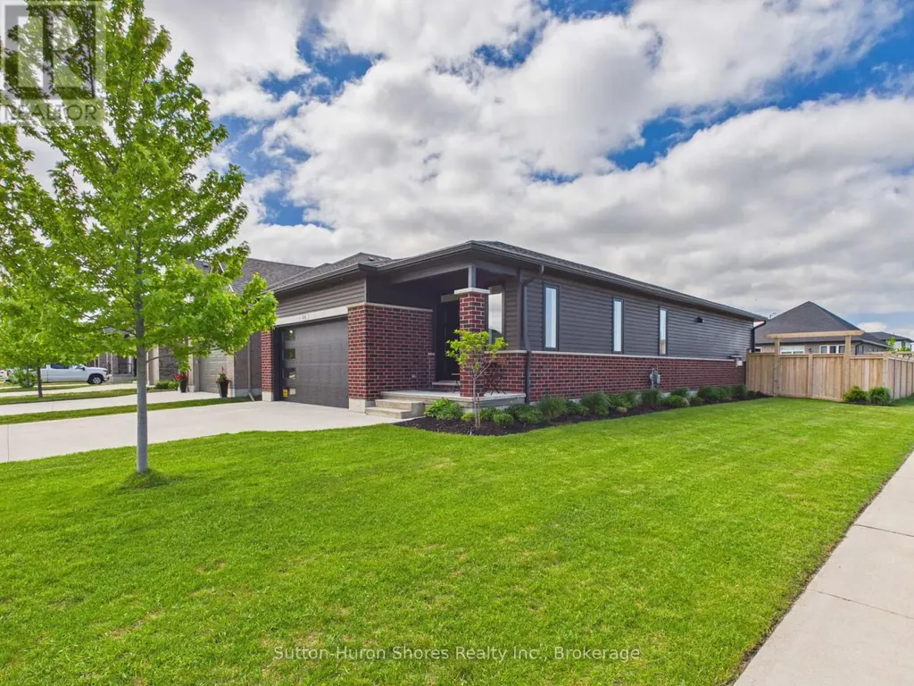 414 Mary Rose Avenue Saugeen Shores ON N0H 2C3