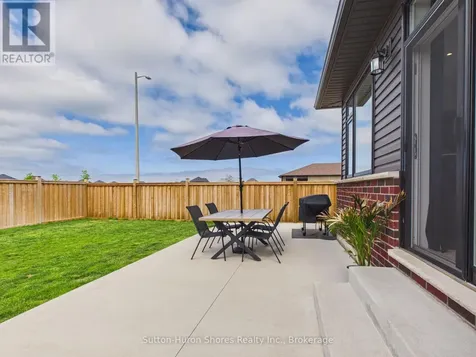 414 Mary Rose Avenue Saugeen Shores ON N0H 2C3