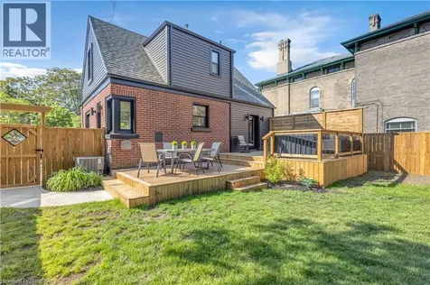 40 Palace Street Brantford ON N3T 3W7