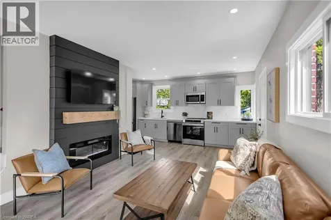 40 Palace Street Brantford ON N3T 3W7