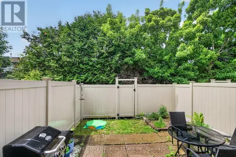 1974 Garden Park Lane Ottawa ON K1E 1E2