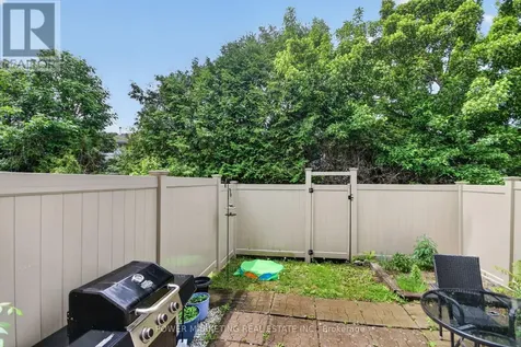1974 Garden Park Lane Ottawa ON K1E 1E2
