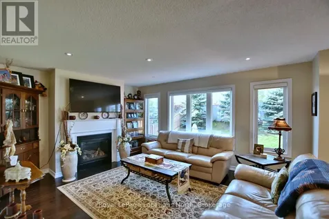 26 Starboard Circle Wasaga Beach ON L9Z 0E9