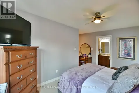 26 Starboard Circle Wasaga Beach ON L9Z 0E9