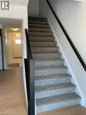 125 Hollybrook Trail Kitchener ON N2R 0P1