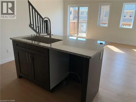125 Hollybrook Trail Kitchener ON N2R 0P1