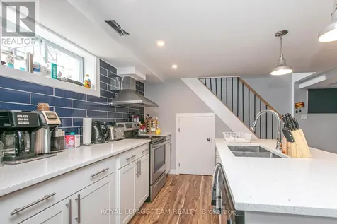1579 Digby Street Ottawa ON K1G 0P5