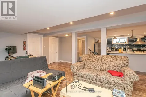1579 Digby Street Ottawa ON K1G 0P5