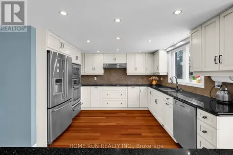 6 Zokol Crescent Ottawa ON K2K 2K5