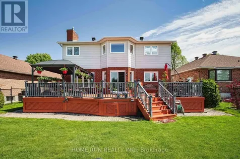 6 Zokol Crescent Ottawa ON K2K 2K5