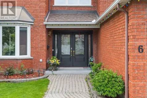 6 Zokol Crescent Ottawa ON K2K 2K5